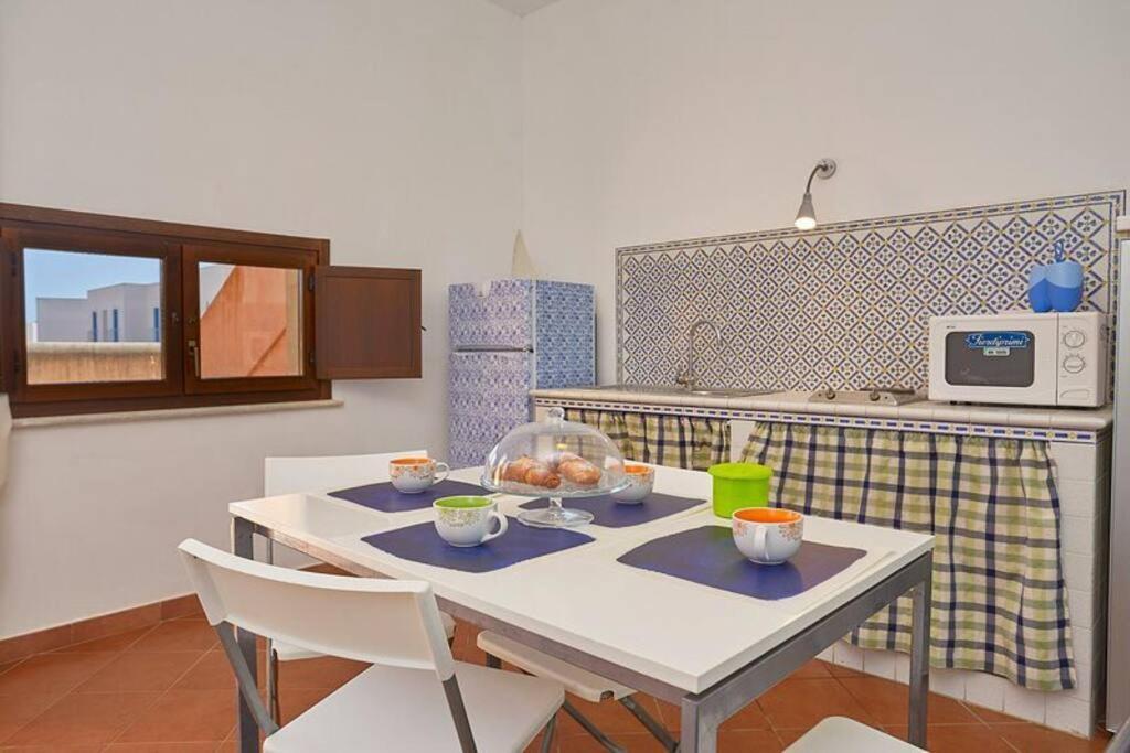 Casa Gilia Favignana Apartment ภายนอก รูปภาพ
