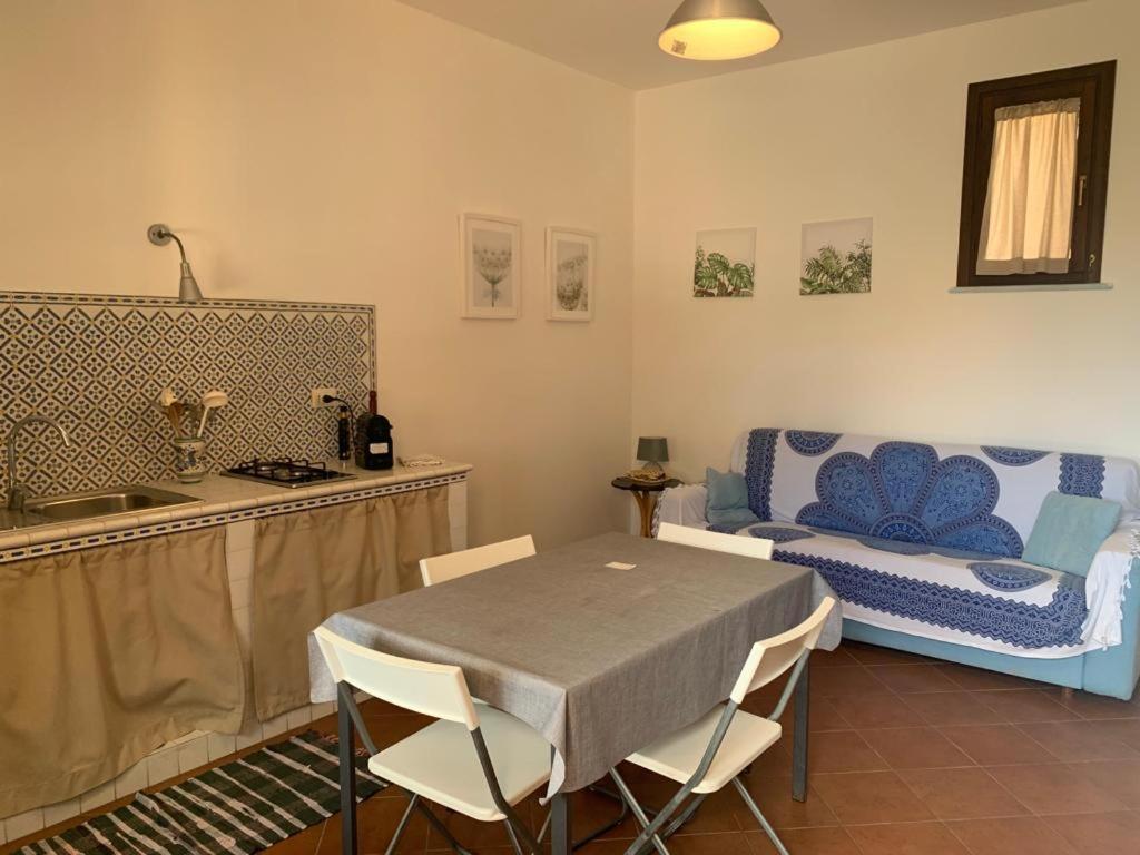 Casa Gilia Favignana Apartment ภายนอก รูปภาพ